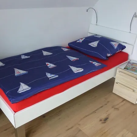 Kapitaenshausseeadler 28